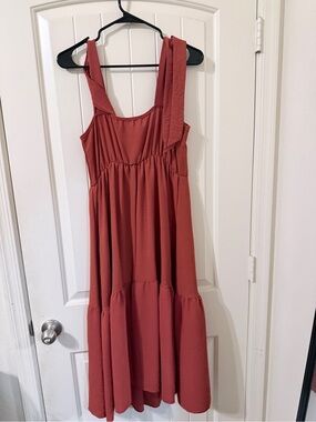 Women’s Rust Tiered Midi Dress - Sleeveless Sundress
